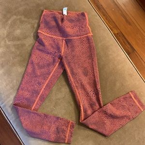 Lululemon Coral Snakeskin Leggings, Size 0 - Never worn